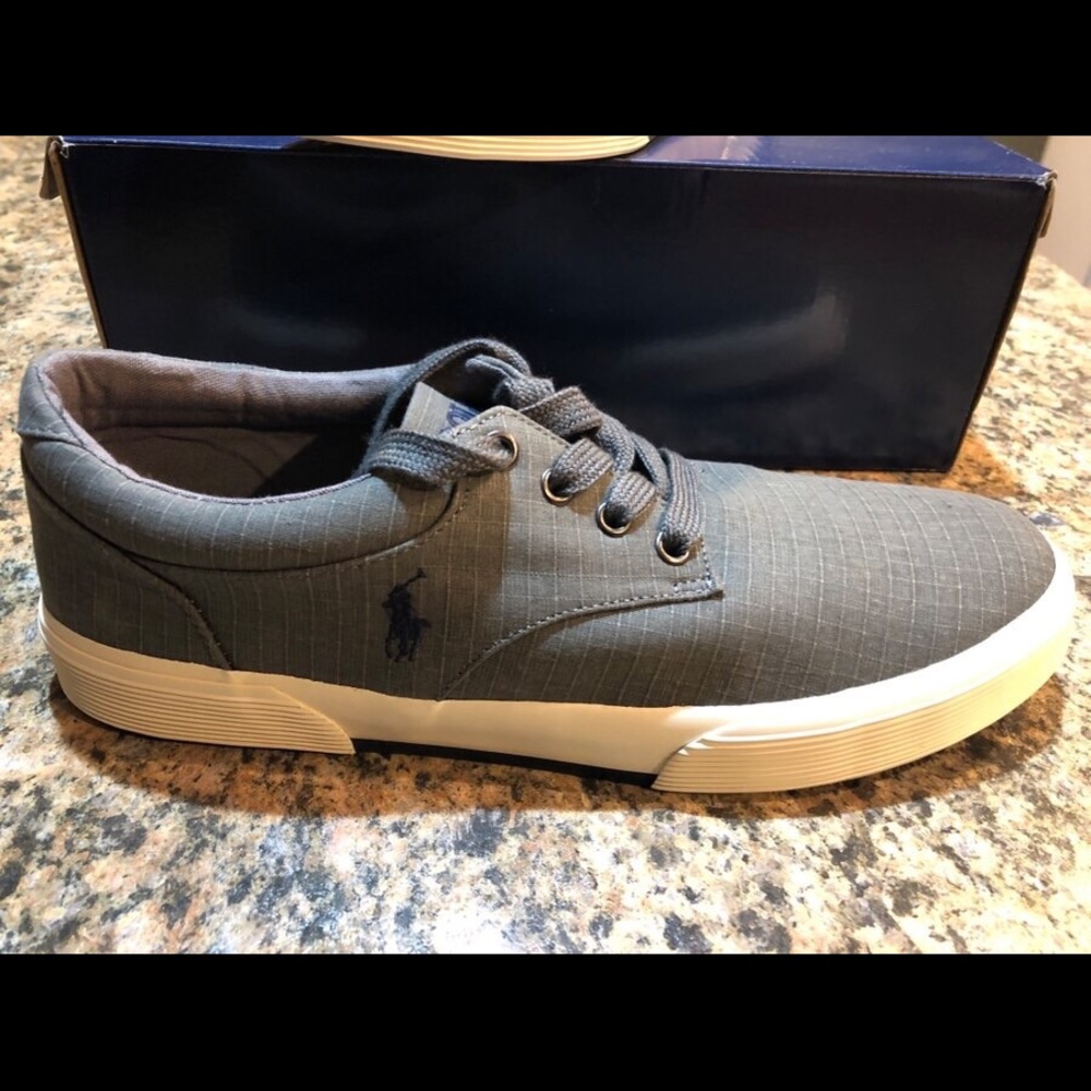 Men’s Size 10.5 Polo Shoes (brand new) - Picture 2 of 3